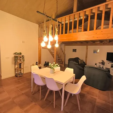 Fatima Villa Ourém